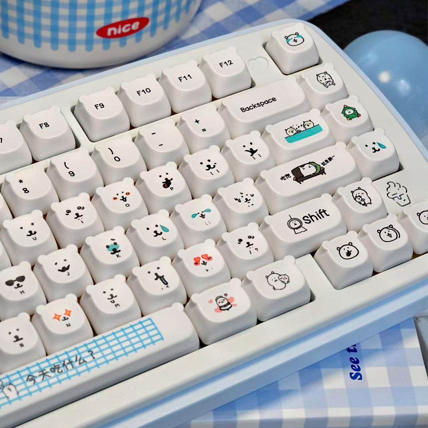 Gaming Accessories Kawaii - Милые мультяшные кейкапы с медведем-шутником из